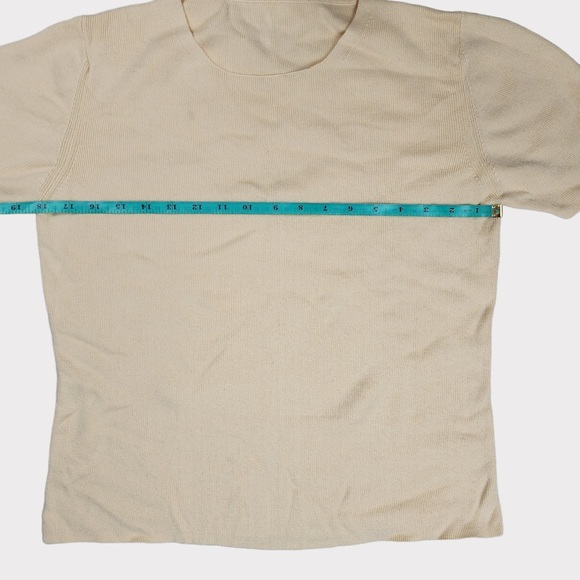 Short sleeves - Picture 5 of 5